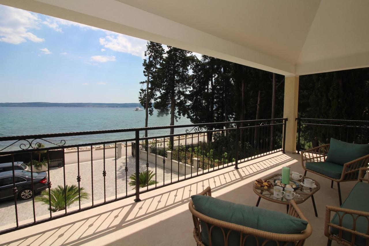 Villa Beachfront Sea Palace Kaštela Exteriér fotografie